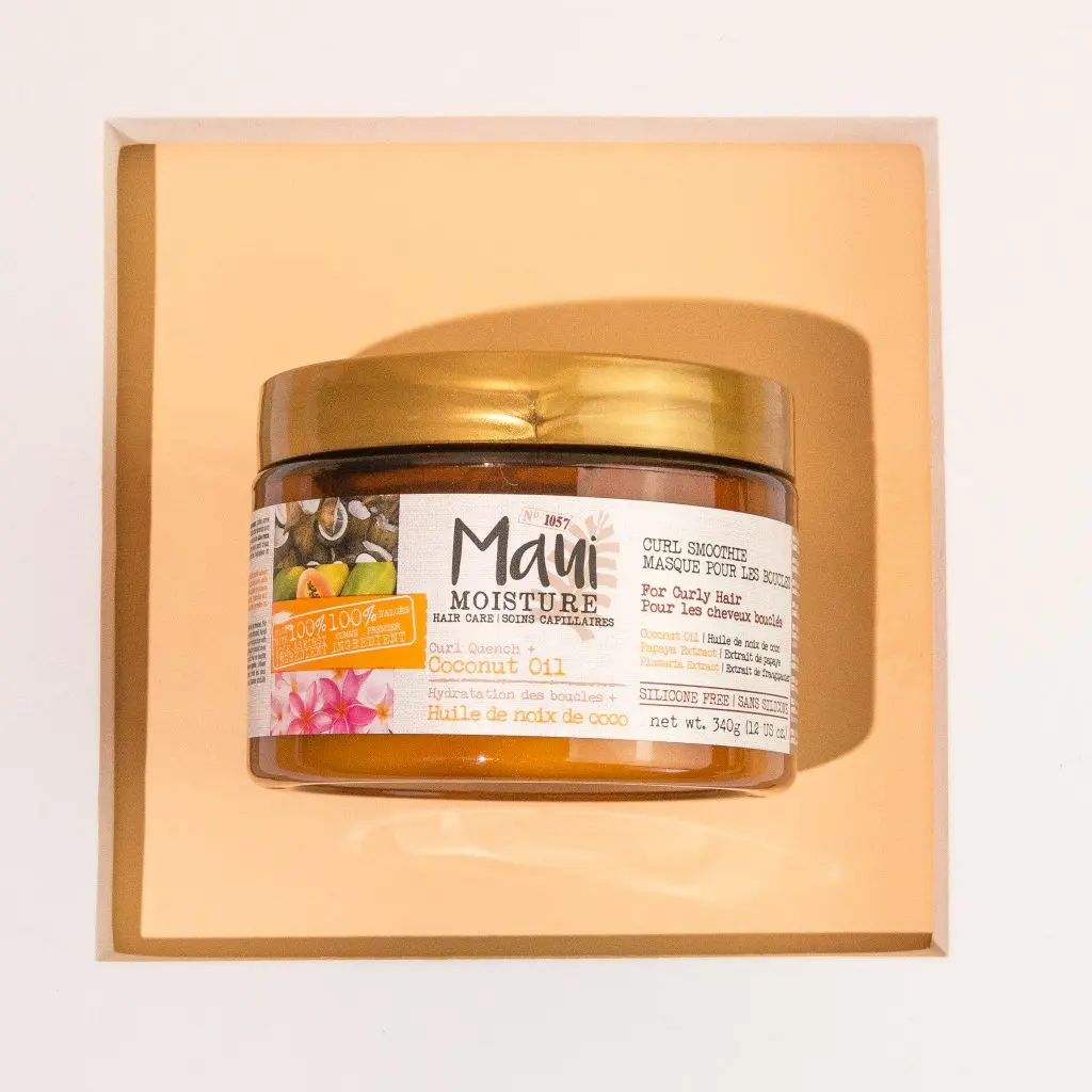 hair care product photography with maui moisture strength + length collection