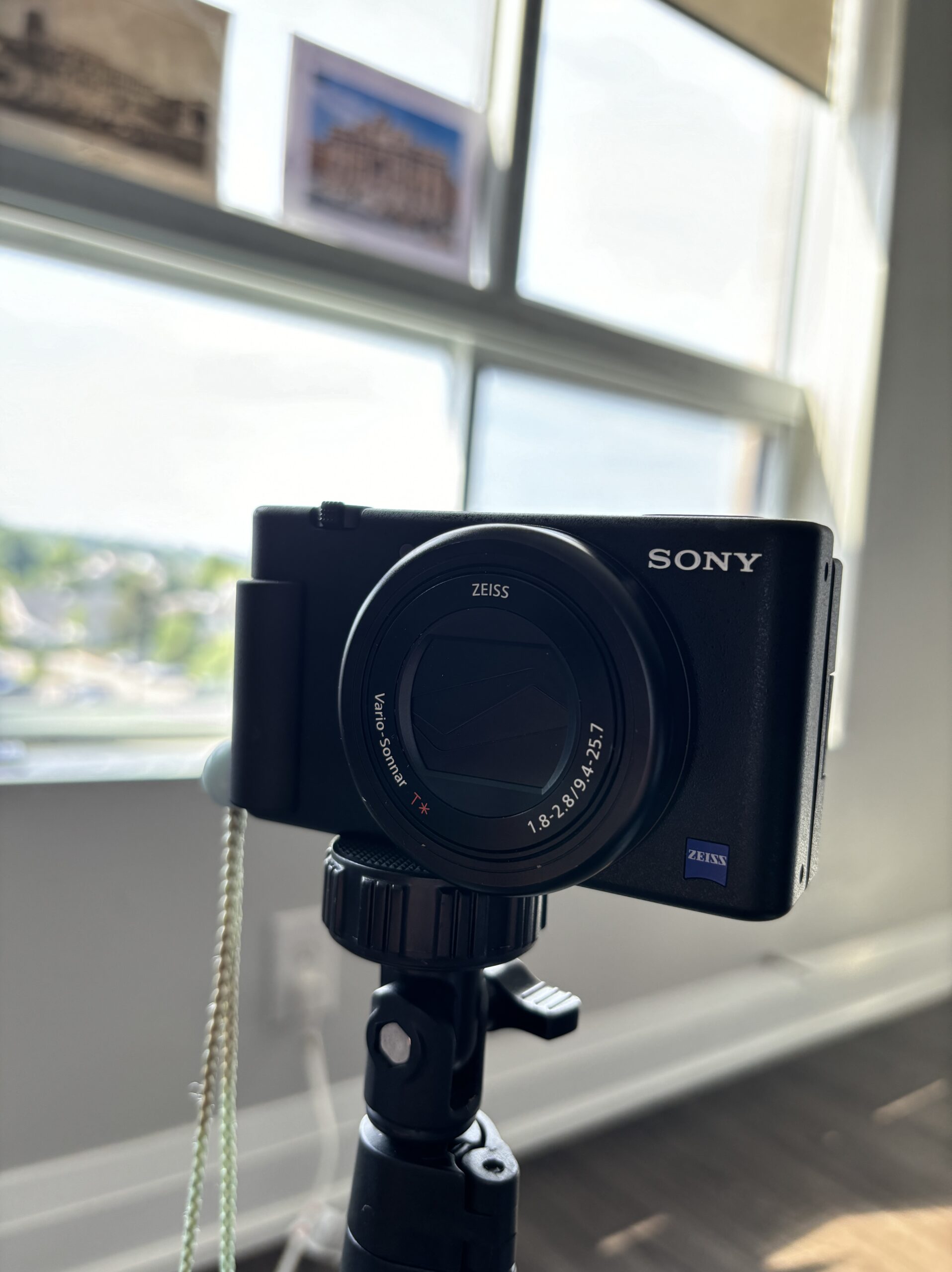 Best Camera for Content Creators: Sony ZV1